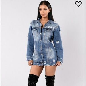 Denim oversized destroyed jacket!